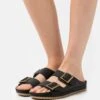 Clarks Brookleigh Sun - Chaussons - Black 1 Clarks Brookleigh Sun - Chaussons - Black -Mode Soldes 10b75ceed7e441deaaff90c776700c83