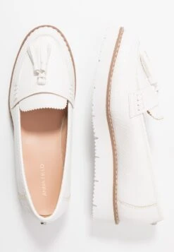 Mocassins - White -Mode Soldes 232495a6baea40bebeb3a33bf0fad274