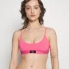 CALVIN KLEIN UNDERWEAR Lined Bralette - Brassière - Cerise Lipstick -Mode Soldes 34c1e64e2f2b41539c135839fa4cc76f
