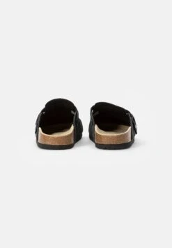 Pier One Mules - Black 10 Pier One Mules - Black -Mode Soldes 4d309a52050a4badb4012456e00dd92b