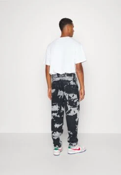 YOURTURN Unisex Moonwash Unisex - Jean Boyfriend - Black -Mode Soldes 6685994947d04f7eaa89ae453bbefd9f