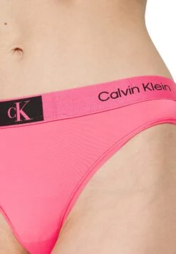 CALVIN KLEIN UNDERWEAR Modern Thong - String - Cerise Lipstick 11 CALVIN KLEIN UNDERWEAR Modern Thong - String - Cerise Lipstick -Mode Soldes 97dbf8dc72764fc0987c5ee5fcf7fd43
