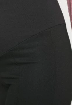 Mamalicious Mlluna Pintuc Flare Pan - Pantalon Classique - Black 11 Mamalicious Mlluna Pintuc Flare Pan - Pantalon Classique - Black -Mode Soldes a758b1790ee4484db64c2e9d9d37f701