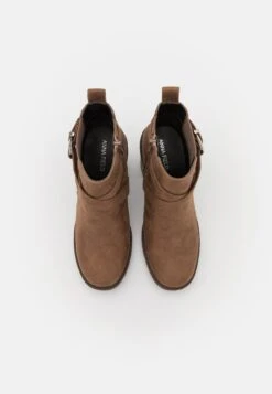 Bottines À Talons Hauts - Taupe 13 Bottines À Talons Hauts - Taupe -Mode Soldes c295bef82b1a40d6952ed941ebdd0c89