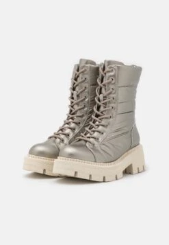 Tamaris Bottes De Neige - Champagne 10 Tamaris Bottes De Neige - Champagne -Mode Soldes f6c090ef0c6e4ad1a679b79ccd97826e